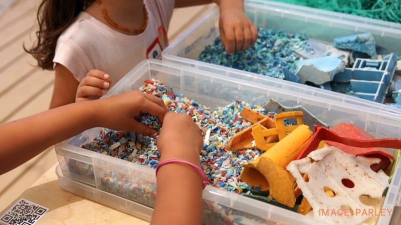 日本語オンラインプログラム(サステナビリティ:プラスチック製品と私たちの海)