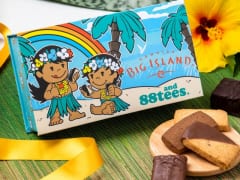 ビッグアイランド・キャンディーズと88 Teesがアロハを世界に発信する新しいコラボレーション商品を発売