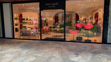 ケイト・スペード ニューヨークのロイヤル・ハワイアン・センター店がリニューアルオープン
