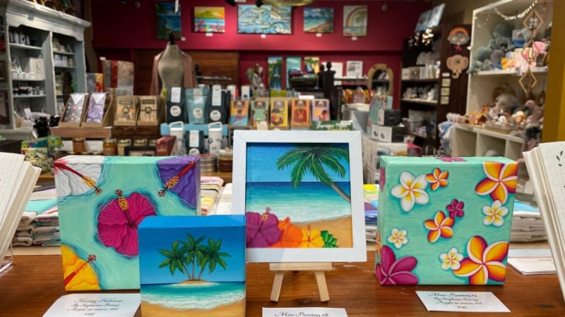 高級住宅街のカハラモールでキラリと光るギャラリー&ブティック、Magnolia