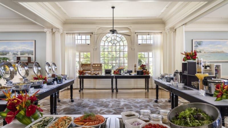 モアナサーフライダーウェスティンリゾート&スパ 人気の朝食ビュッフェを3年ぶりに再開