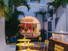 THE LEI STAND /ザ・レイ・スタンド