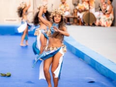OUTRIGGER Resorts & Hotels Dinner Surf and Luau Show /アウトリガー・リゾーツ＆ホテルズ・ディナー・サーフ・アンド・ルアウショー