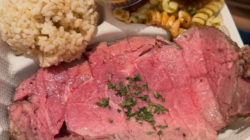 ワード・カカアコエリアで楽しみたい人気プレートランチのお店3選